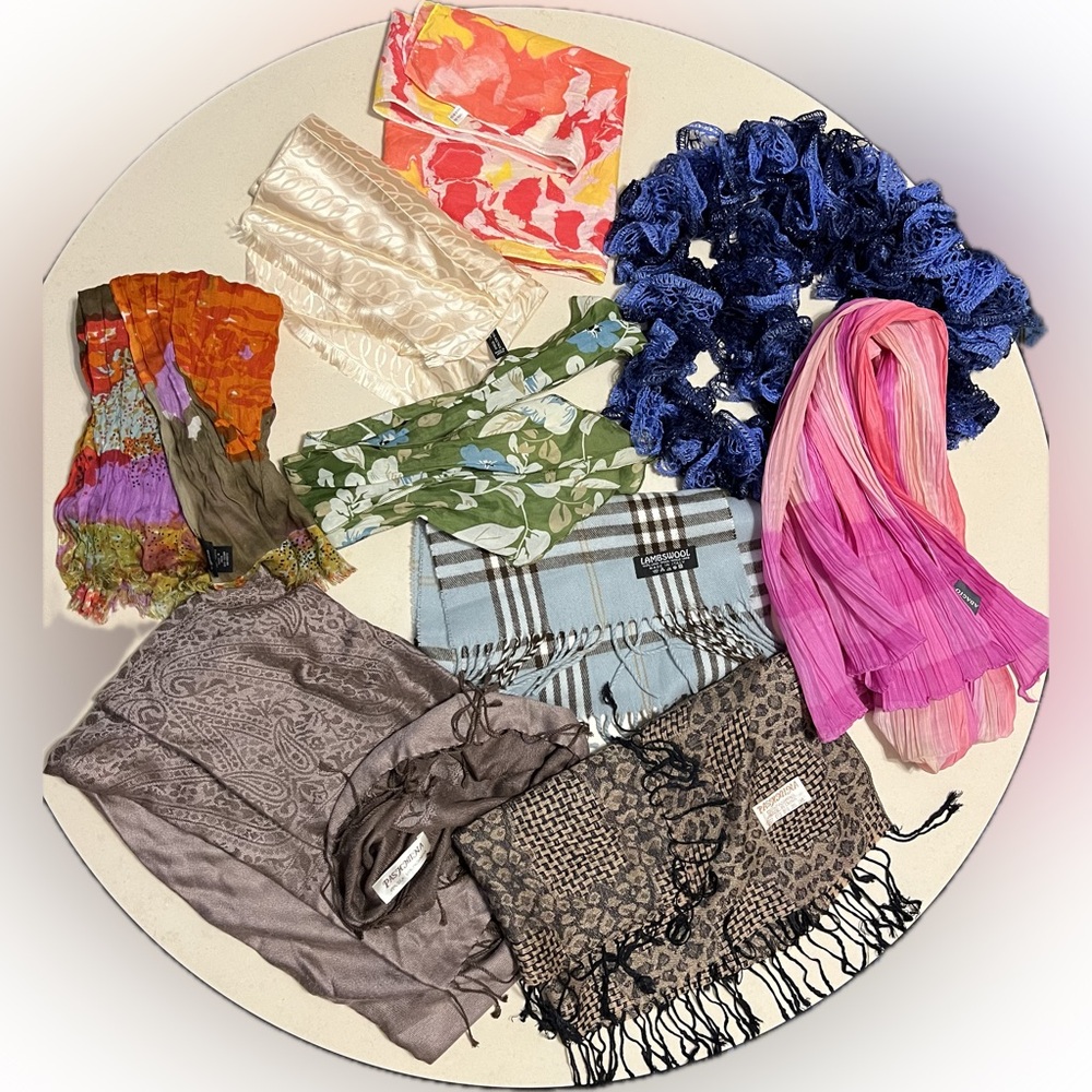 9️⃣Lot of 9 Random Scarves in Varying Colors/Sizes/Brands/Materials/Conditions